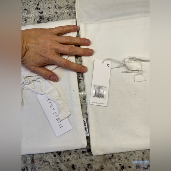 (2) Cozy Earth Canvas Storage Bags - Picture 3 of 6